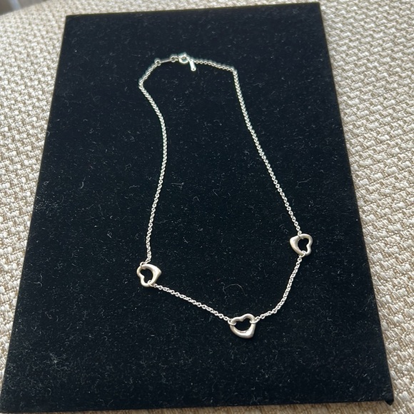 Tiffany & Co. Elsa Peretti Heart Pendant Necklace - Picture 4 of 4